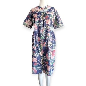 Vintage Multicolored Floral Lace Trim Peter Pan Collar SnapFront Mumu Midi Dress